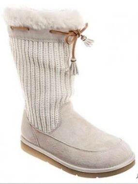 UGG Cream Knit Faux-Fur Tassel Winter Boot